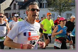 02 Marathon Cheverny 350 * 680 x 453 * (142KB)